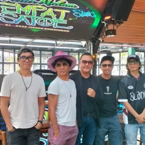 41 Tahun Berkarya, Slank Gelar Konser dengan Konsep Pasar Malam