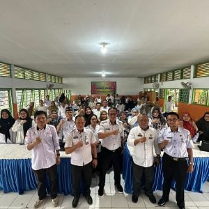 SLCC PGRI Parepare Tingkatkan Kompetensi Guru Lewat Seminar HGN08:44