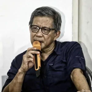 Rocky Gerung Sebut  Anies Lebih Canggih dari PKS