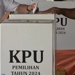 Kelelahan, 16 Petugas KPPS di Maros Dapat Perawatan Medis