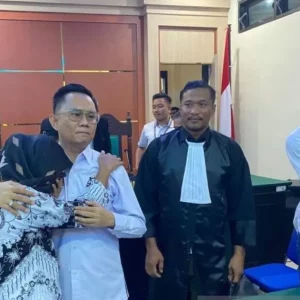 Hakim PN Andoolo Vonis Bebas Guru Honorer Supriyani