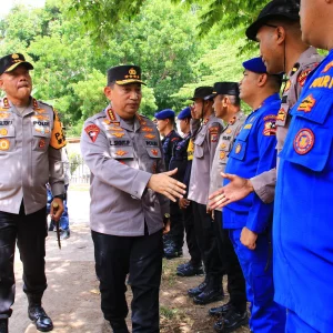 Erupsi Gunung Lewotobi, Kapolri Sigit Pastikan Kebutuhan Pengungsi di NTT Terpenuhi