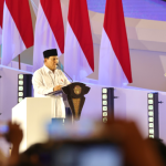 Prabowo Menangis Haru Umumkan Kenaikan Gaji Guru