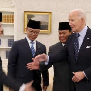 Didampingi Sugiono dan Mayor Teddy, Prabowo Bertemu Biden