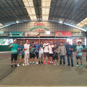 Jelang Porwanas, Tim Tenis Porwanas Sulsel-Tim Tenis Kemenkumham Gelar Pertandingan Persahabatan