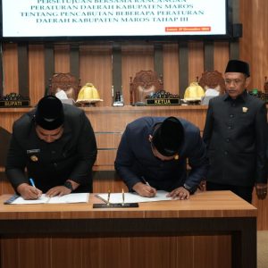 Gelar Paripurna, DPRD Maros Cabut 12 Perda