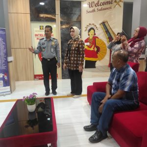 Ditjen HAM Bersama Kanwil Kemenkumham Sulsel Monitoring Pelayanan Publik Berbasis HAM di 5 UPT se-Kota Makassar dan Maros