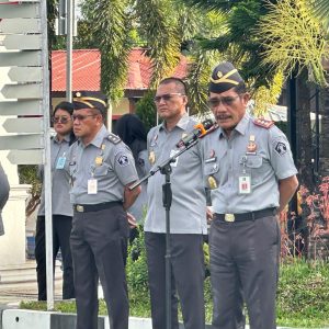 Pimpin Apel Pagi, Kemenkumham Sulsel Minta Seluruh Pegawai Konsisten Laksanakan Tusi Sesuai SOP