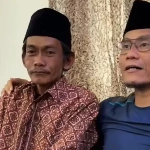 Sunhaji Menangis Memohon Prabowo Subianto Tolak Pengunduran Diri Miftah