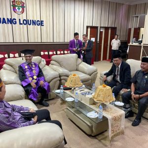 H Sudirman Wakili DPRD Wajo Hadiri Wisuda Institut Ilmu Hukum dan Ekonomi Lamaddukelleng