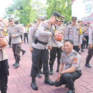 32 Personil Polres Bantaeng Naik Pangkat