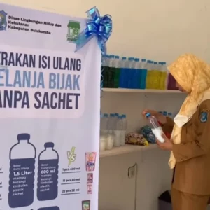 DLHK Bulukumba Perkenalkan Toko Isi Ulang, Solusi Kurangi Sampah Plastik