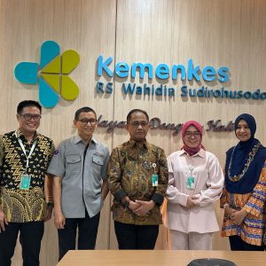 RSUP Dr Wahidin Sudirohusodo Berhasil Pisahkan Bayi Kembar Siam Asal Konawe Utara