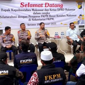 Kapolretabes Makassar Kunjungi Sekretariat FKPM Resor Makassar