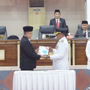 Bupati Wajo Sampaikan Pidato Perdana di Rapat Paripurna DPRD