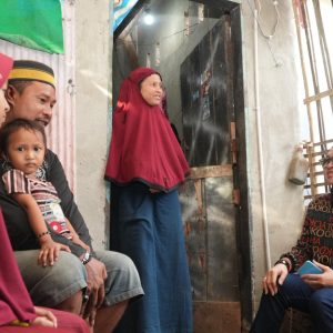 Warga Kalebarembeng Kaget, Tanpa Pengawalan Bupati Gowa Beri Bantuan