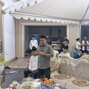 Bupati Takalar Gelar Buka Puasa Bersama di Rumah Kepala Desa Pakkabba
