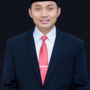 Nirwan Wahyudi AR Raih Gelar Doktor, Kembangkan Aplikasi Dakwah Maps di Majene