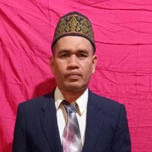 Teliti Jimat dan Pengobatan dengan Ayat Al-Qur’an, Hadari Raih Gelar Doktor