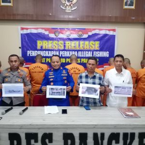 Tangkap Ikan Pakai Cantrang, Sepuluh Nelayan Pangkep Ditahan