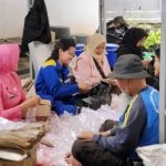 Kemensos Salurkan Bantuan Logistik kepada Korban Banjir Sumedang