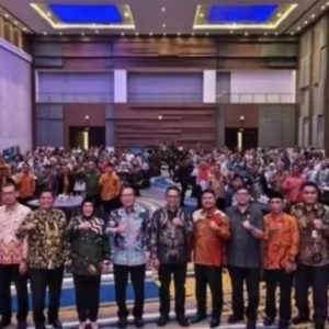 Pimpinan dan Anggota DPRD Makassar menghadiri Forum Konsultasi Publik Rancangan Awal RKPD Tahun 2026
