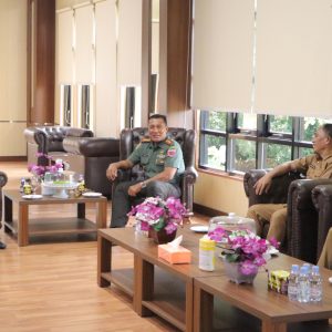 Perkuat Kolaborasi, Wali Kota Parepare Tasming Hamid Terima Audiensi Institusi Militer, Akademisi hingga Duta Wisata