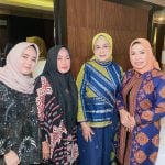 Ketua Dekranasda Pinrang  Promosikan Tenun Sutra  di Fashion Show Rujab  Gubernur Sulsel
