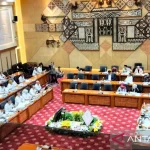 Menaker Yassierli Minta Satgas PHK Dorong Penciptaan Lapangan Pekerjaan
