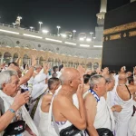 Ingat, Merokok di Masjidil Haram Bisa Dipenjara 6 Hari