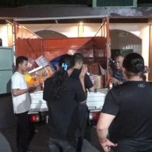 Polisi Sita Ribuan Liter Miras Oplosan Siap Edar di Makassar