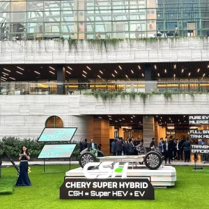 Chery Luncurkan Tiggo 8, Mobil Hybrid Pertama Mereka di Indonesia