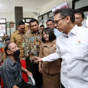 Menkes Sebut Biofarma akan Jadi Produsen Vaksin TBC