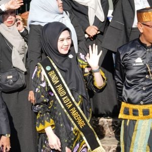 Lepas Pawai Budaya Anak, Bunda PAUD Parepare dr Andi Arfiah Tasming Tekankan Pentingnya Pendidikan Berbasis Budaya