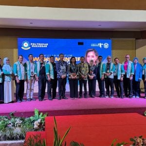 Wamen Pariwisata Beri Kuliah Umum di Poltekpar Makassar, Sampah Wisata Jadi Sorotan