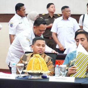 Hadiri High Level Meeting TPID dan TP2D Sulsel di Makassar, Wali Kota Parepare Dukung Penguatan Digitalisasi Keuangan dan Pengendalian Inflasi