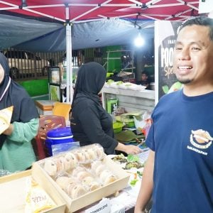 Pelaksanaan Even di Lapangan Andi Makkasau Jadi Magnet, Wali Kota Tasming Hamid Pantau UMKM