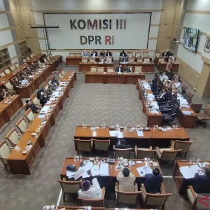 Komisi III DPR RI Minta Jampidsus Pastikan Pengembalian Kerugian Keuangan Negara dari Kasus Besar