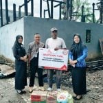 Semen Tonasa Bantu Korban Kebakaran Kampung Lette dan Leppangeng