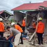 Kemensos Salurkan Bantuan Logistik untuk Korban Gempa Bumi di Bengkulu