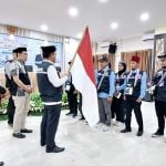 Tenaga Ahli Menteri Agama Lepas 393 Jemaah Haji Kloter 7 Embarkasi Makassar