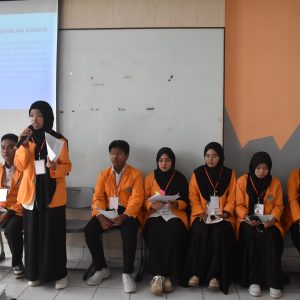 Seminar Hasil Penelitian PMP-OMK XXVIII, Menguatkan Budaya Ilmiah dan Kolaborasi Peserta LPM Penalaran UNM