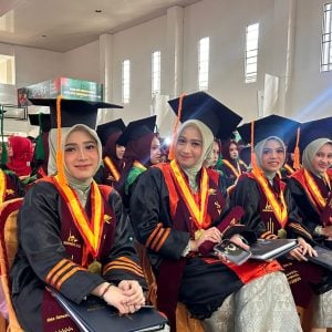 Tekankan Pentingnya Ilmu, Iman, dan Akhlak, PPMI Shohwatul Is’ad Gelar Wisuda Santri
