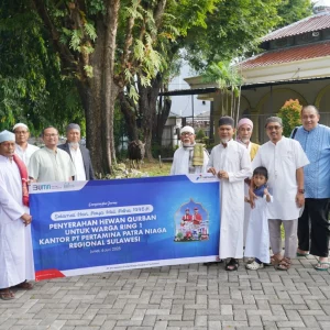 Pertamina Patra Niaga Sulawesi Kurban 135 Hewan, Dukung Iduladha Bebas Sampah Plastik