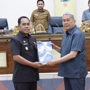 Bupati Wajo Hadiri Rapat Paripurna DPRD