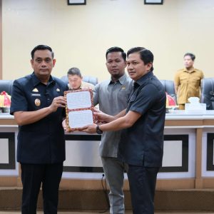 Serahkan Ranperda RPJMD 2025-2029 ke DPRD, Wawali Hermanto Jadi Arah Serius Pembangunan Parepare Lima Tahun ke Depan