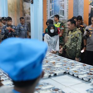 Perdana, Wawali Hermanto Tinjau Program Makan Bergizi Gratis di Parepare