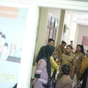 Sidak di Puskesmas Lumpue, Tasming Hamid Dengar Langsung Keluhan Warga