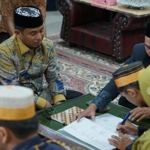 Pemkot Parepare Fasilitasi Pernikahan Massal di MPP, Wali Kota Tasming Hamid Ucapkan Selamat