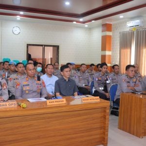 Polres Maros Gelar Latihan Pra Operasi Patuh Pallawa, Kapolres Ingatkan Personel Disiplin Taat Aturan
